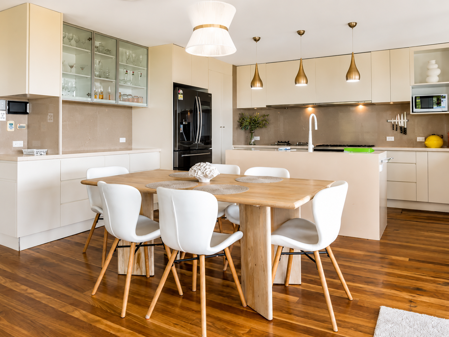 Kitchen and dining, Oceancrest Coolum Hideaway