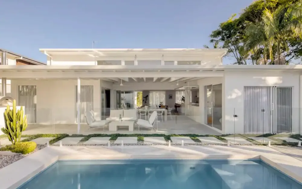 Burleigh Heads AirKeeper case study property